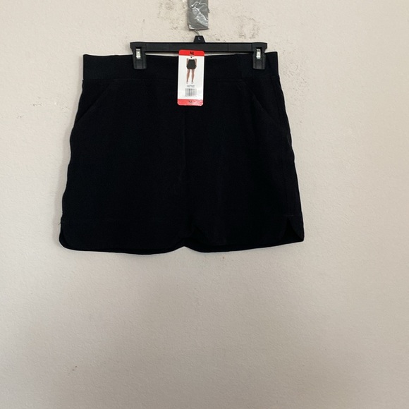 32-Degree Cool Ladies Skort - Picture 8 of 9